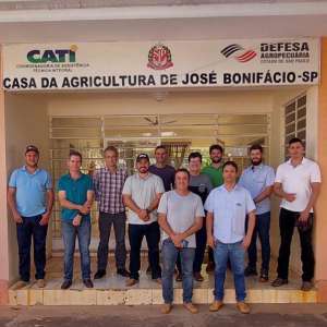 Produtores Rurais de Itápolis participam de Treinamento, em Cultivo de Cacau.