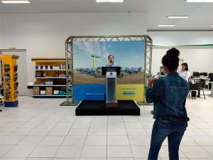 Coopercitrus inaugura em Itápolis, a sua 7ª concessionária de tratores da marca New Holland